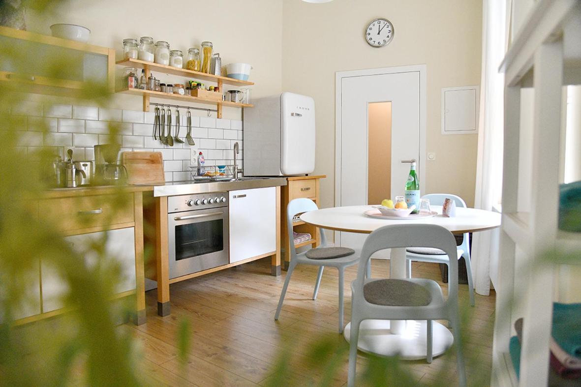 Jethon Studio-Appartement Im Gruenen Bernburg Luaran gambar