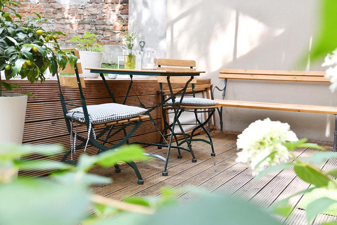 Jethon Studio-Appartement Im Gruenen Bernburg Luaran gambar